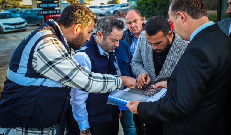18 Nisan Caddesi’nde altyapı çalışmaları tamamlandı, yeniden trafiğe açıldı