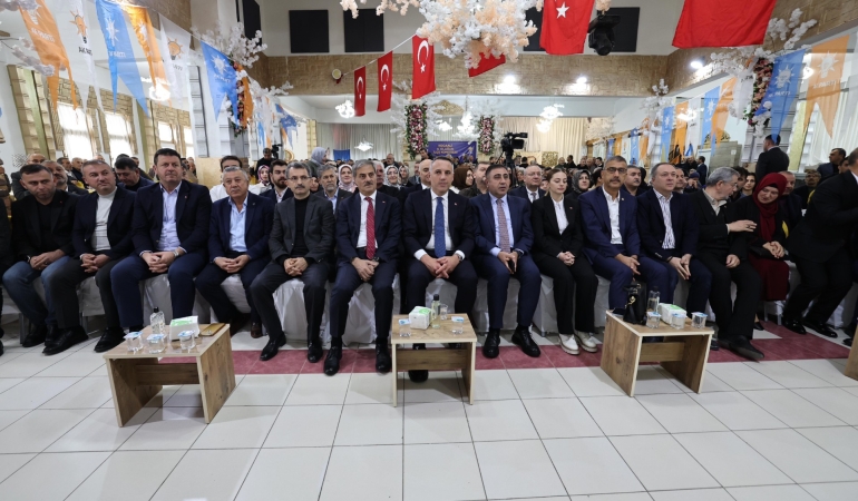 Başkan Alemdar Kocaali’de ilçe kongresinde konuştu:  “Milletimize ve memleketimize hizmet için gayretle çalışıyoruz”