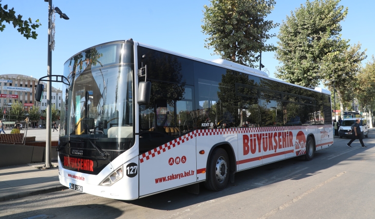 Büyükşehir’in ulaşım hamlesi toplu taşımaya ilgiyi artırdı