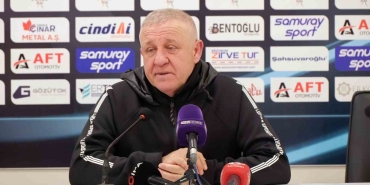 ERZURUMSPOR FK - SAKARYASPOR MAÇININ ARDINDAN SAKARYASPOR TEKNİK DİREKTÖRÜ MESUT BAKKAL: "OYUNUN KONTROLÜ BİZDEYDİ" ERZURUMSPOR FK TEKNİK DİREKTÖRÜ HAKAN KUTLU: "BİZ DE YORULDUK, CAMİAMIZ ARTIK BİR KARAR VERMELİ"