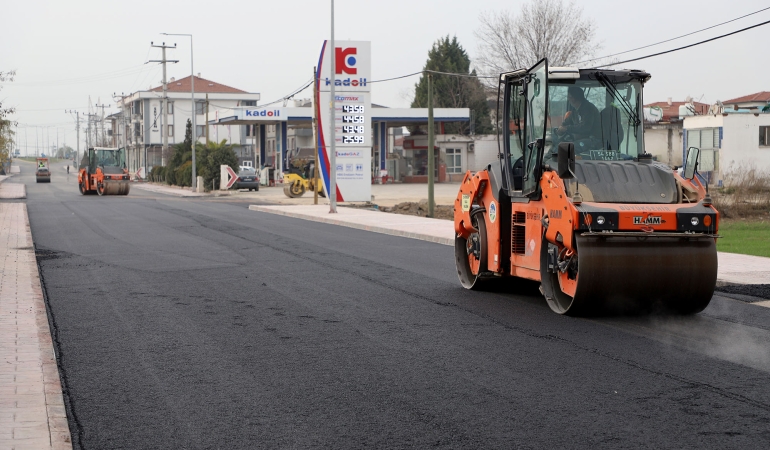 Sakaryalıları YHT İstasyonu’na taşıyan o cadde tüm detaylarıyla sil baştan