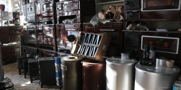 DOĞALGAZLI EVLERDE NOSTALJİ ARAYANLAR SOBAYA YÖNELİYOR ESKİYE ÖZLEM SOBA SATICILARININ İŞİNE YARADI: ESNAF SATIŞLARDAN MEMNUN