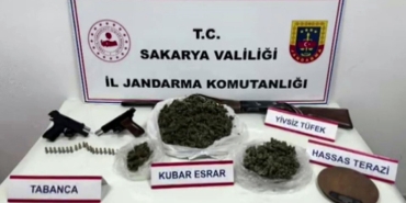 SAKARYA'DA JANDARMADAN 10 İLÇEDE OPERASYON: 16 TUTUKLAMA