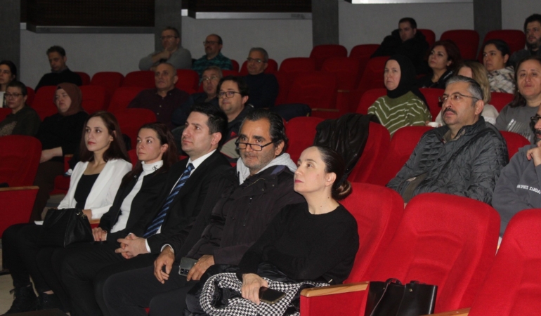 Aile hekimlerine akıllı ilaç ve akıllı laboratuvar eğitimi verildi