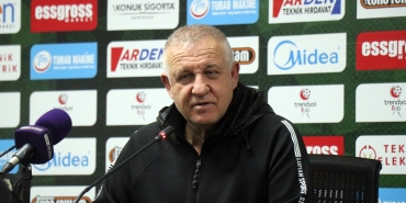 SAKARYASPOR - IĞDIR FK MAÇININ ARDINDAN IĞDIR FK TEKNİK DİREKTÖRÜ OSMAN ÖZKÖYLÜ: "KARŞIMIZDA DİRİ OLAN RAKİBE KARŞI O AYNI DİRENCİ ORTAYA KOYAMADIK" SAKARYASPOR TEKNİK DİREKTÖRÜ MESUT BAKKAL: "BU MAÇ BİZİM İÇİN VİRAJ MAÇIYDI, ÖNEMLİ BİR MAÇ KAZANDIK"