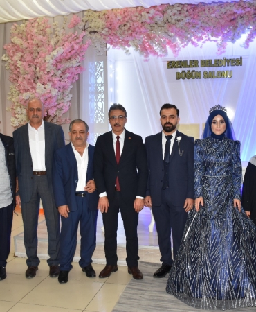 BAŞKAN ŞENOL DİNÇ ÇİFTLERE ÖMÜR BOYU MUTLULUK DİLEDİ (2)
