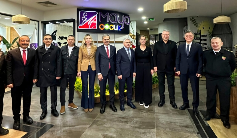 Sakarya protokolü Maya Çocuk Sakarya’yı ziyaret etti