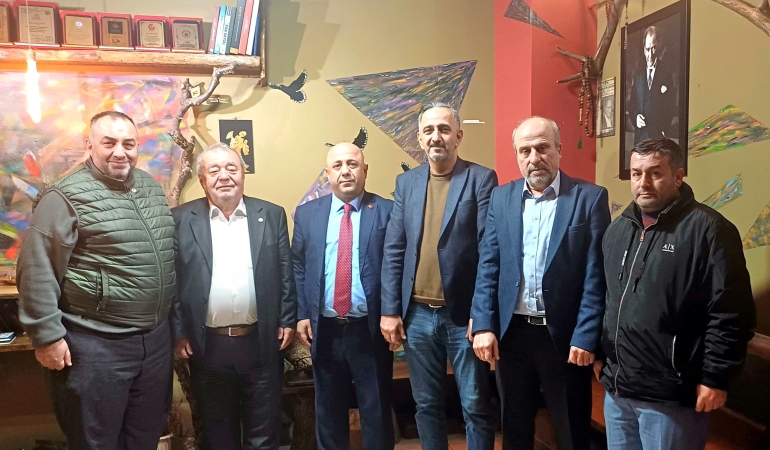 “Yunus EKŞİ: ‘Masayı değiştireceğiz, Adaleti ve Refahı sağlayacağız!'”