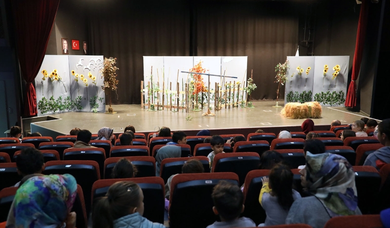 Cesur Korkuluk Kuki’den unutulmaz oyun
