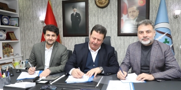 AKYAZI BELEDİYESİ'NDE İŞÇİLERE YÜZDE 47,38 ZAM