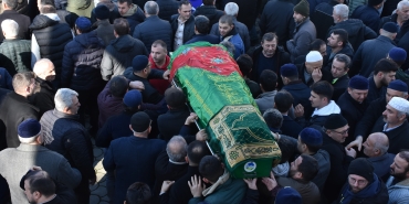 FECİ KAZADA HAYATINI KAYBEDEN ANNE VE KIZINA SON GÖREV