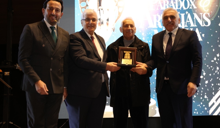 1. Paradox & Art Ajans Medya 2024 Sakarya’nın Enleri Ödül Gecesi büyük ilgi gördü