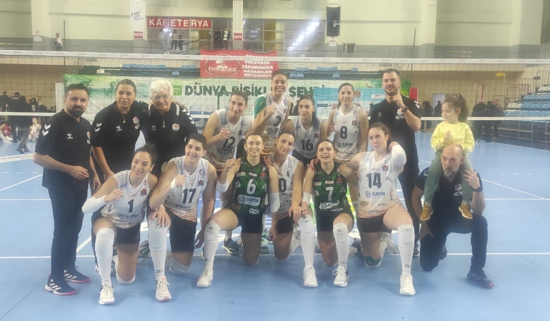 Sultanlar doludizgin 3-1  Sakarya Sultanları Galibiyet Serisini 7’ye Çıkardı!