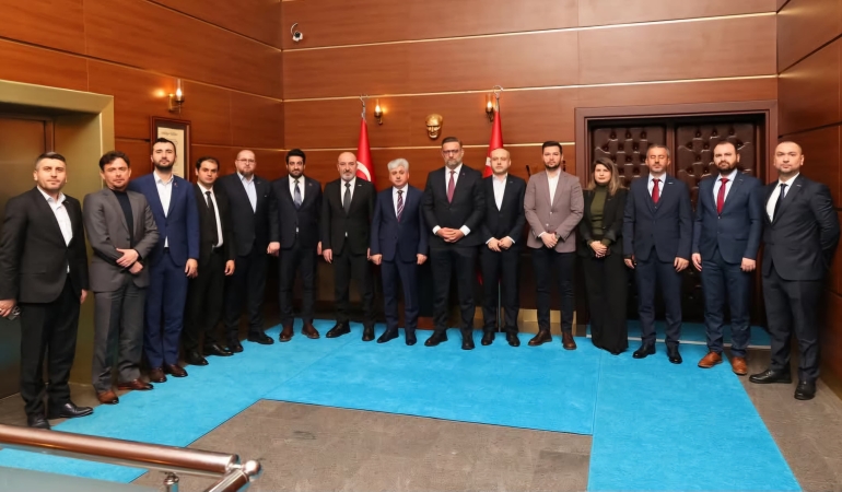 MÜSİAD Sakarya Şube Yönetiminden Vali Rahmi Doğan’a ziyaret