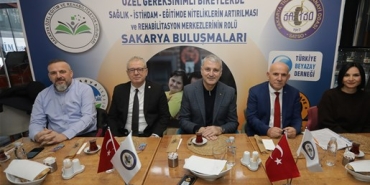 d54d63e318734eec94bdbeba70fefafdc80bb5ab5e034081b4014266bdc292df