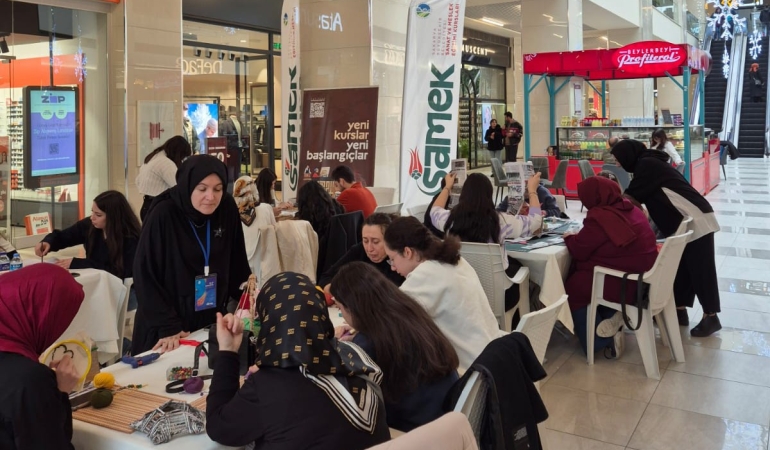 SAMEK’lerle sanat alışveriş merkezlerine taşındı