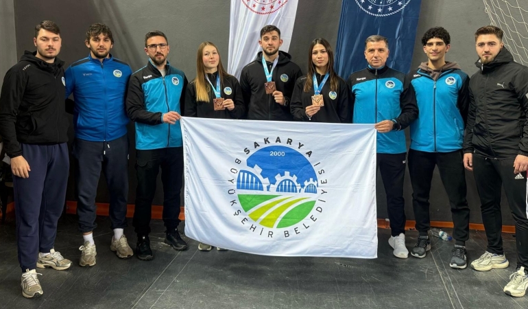 Trabzon’dan dönen Büyükşehir sporcuları Milli Takım biletini aldı