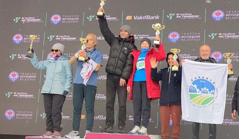 Büyükşehir sporcuları Trabzon’dan dereceyle döndü