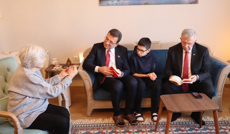 Mansur Yavaş ve Ekrem İmamoğlu’ndan Gönül Özdağ’a ziyaret