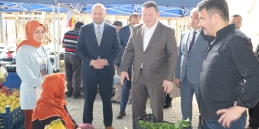 2a1ddfb5-0c4d-4a7d-a915-49decf1fedf8