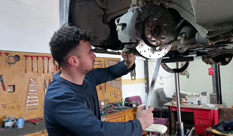 Sanayi esnafı çırak ve eleman bulamıyor, meslekler yok oluyor