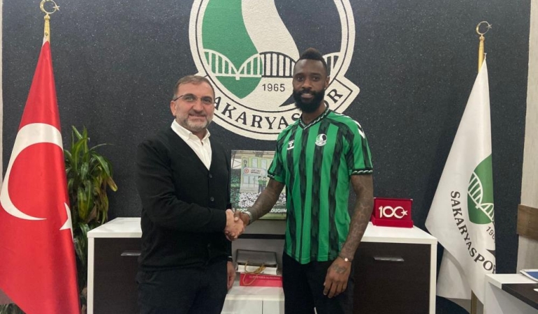 Sakaryaspor, Nicolas N’Koulou’yu kadrosuna kattı