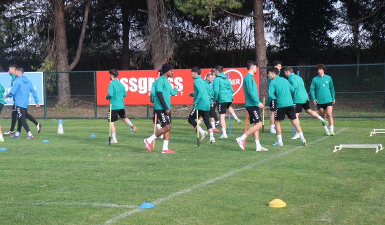 Sakaryaspor, Ankaragücü mesaisine başladı