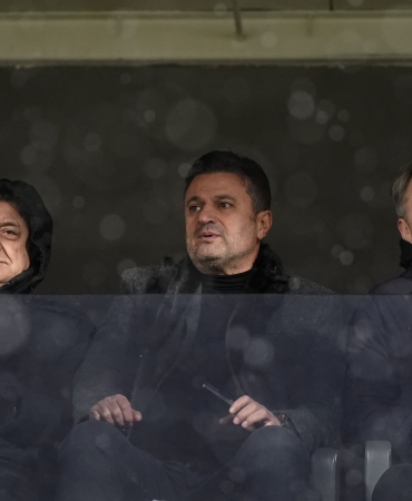 YILMAZ VURAL, BÜLENT UYGUN VE ORHAN AK, ÜMRANİYESPOR-SAKARYASPOR MAÇINI TAKİP ETTİ