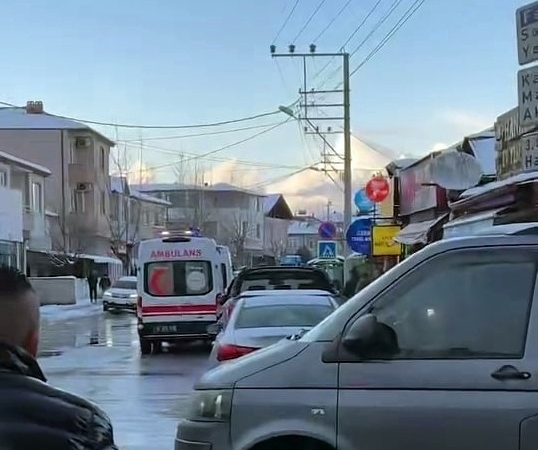 4 kişinin yaralandığı alkol kavgasında 2 tutuklama
