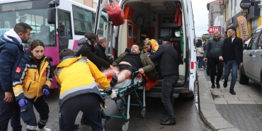 SAKARYA'DA ŞEHRİN GÖBEĞİNDEKİ SİLAHLI SALDIRI OLAYINDA YENİ GELİŞME İSTANBUL'DAN 3 KİŞİ GELMİŞLER: OLAYI GERÇEKLEŞTİREN BAŞKA SUÇTAN TUTUKLANMIŞ