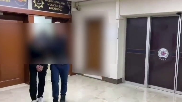 POLİSTEN UYUŞTURUCU OPERASYONU: 3 GÖZALTI