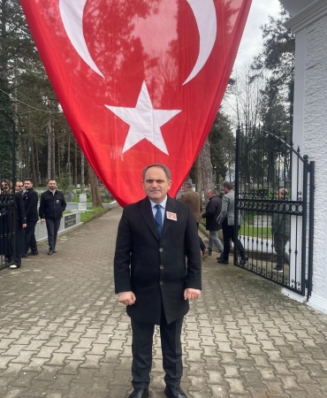 Ecevit Keleş2