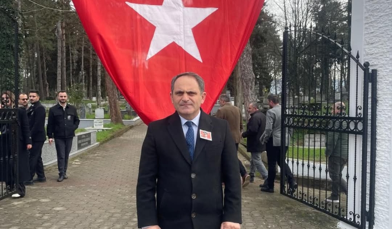 Ecevit Keleş2