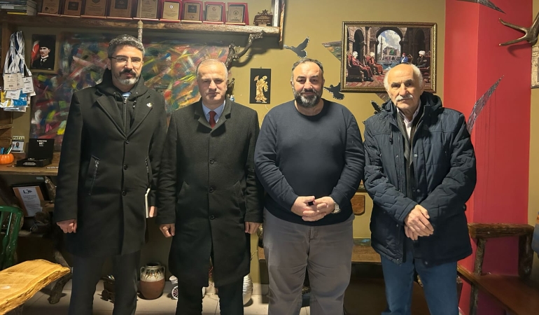 KORKMAZ: “Sakarya Büyükşehir değil, Büyük bir köy!..”