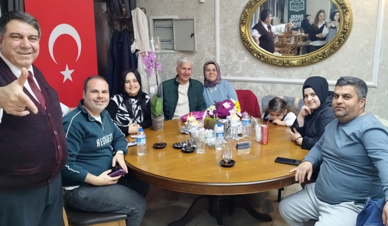Hakkı Usta’nın Adana Sofrası’nda özel anlar; ‘Keskin çiftine 40. yıl sürprizi’