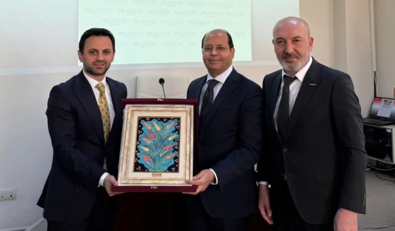 MÜSİAD Sakarya, Mısır Büyükelçisi Amr Al-Hamamy’i ağırladı