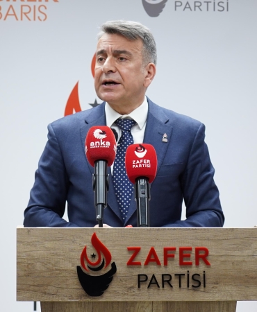 azmi karamahmutoglu_