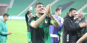 sakaryaspor-da-surpriz-ayrilik_9746a