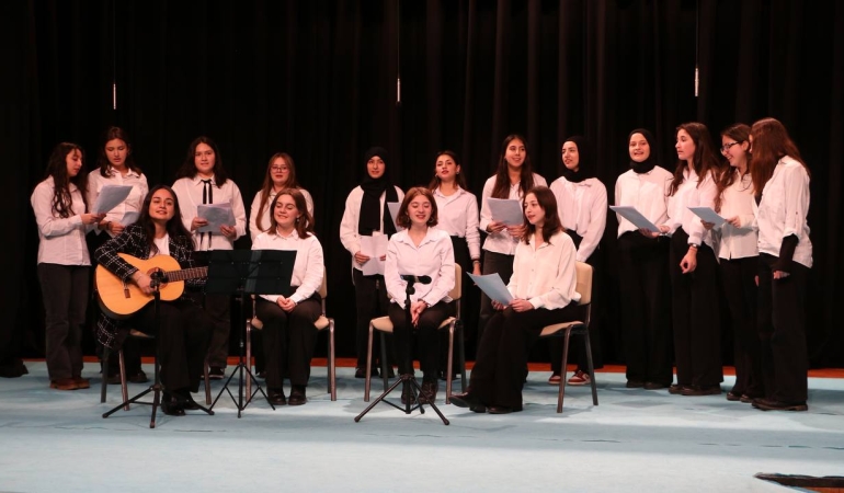 Özel bireyleri sanatın birleştirici gücüyle buluşturdular