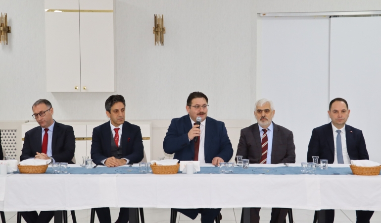 Millî Eğitim Müdürü Birincilerle Buluştu