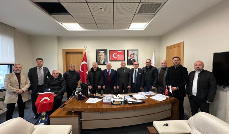 Sakarya ASKF’den Aile ve Sosyal Politikalar İl Müdürü Mehmet UÇAR’a Ziyaret