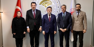 BAŞKAN ALEMDAR, BAKAN YUMAKLI İLE 3 PROJEYİ GÖRÜŞTÜ