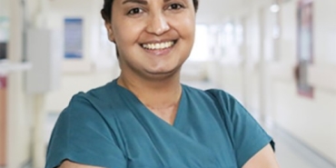 BÖBREK HASTALARINA ŞİFA OLAN HEMŞİRE, AYNI HASTALIĞA YENİLDİ BÖBREK NAKLİ OLAN DİYALİZ HEMŞİRESİ HAYATA TUTUNAMADI