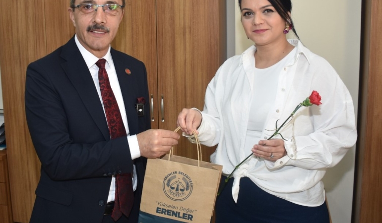 BAŞKAN ŞENOL DİNÇ’TEN KADINLAR GÜNÜ KUTLAMASI (2)