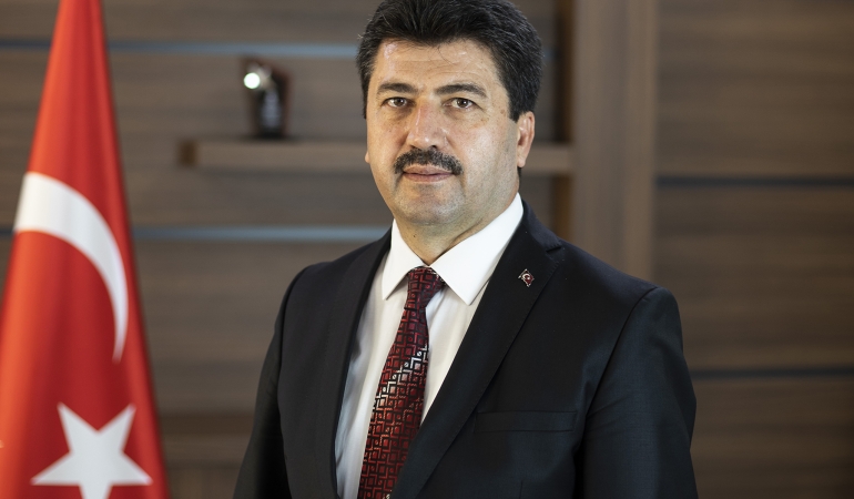 Rektör Sarıbıyık’tan Ramazan Bayramı mesajı
