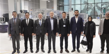 df1fe00e7f51426db36d2cca281482d59733139fd7914ef68c327c7a12d358e1