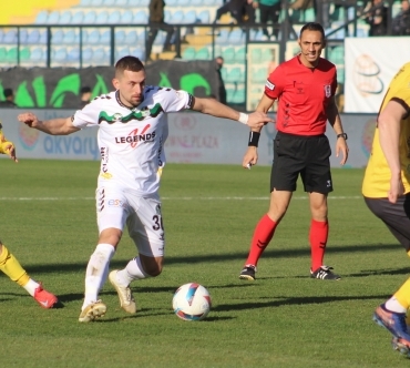 sakaryaspor_kan_kaybediyor_h54505_a8725