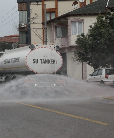 thumbnail_ERENLER’DE CADDELER PIRIL PIRIL OLUYOR (2)