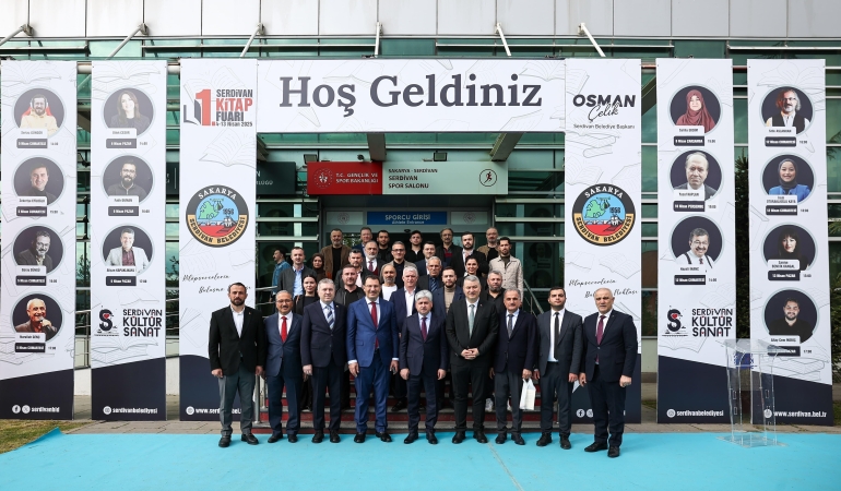 Serdivan’da Sakarya’nın En Büyük Kitap Fuarı Açıldı