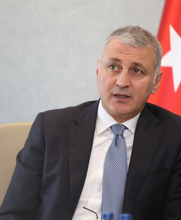 5cd1505ab59d43b7b2901867b4b180579abe792d781f418187ede566da5e7ad1